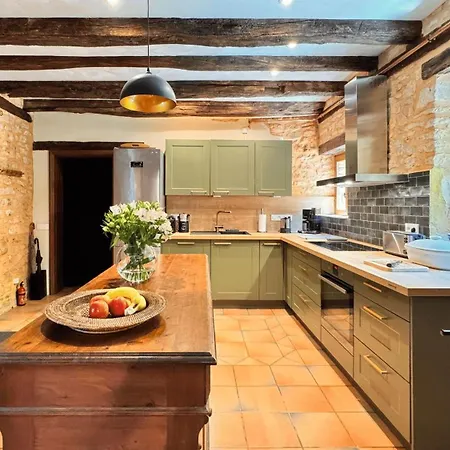 Manoir Le Conte Holiday home *
