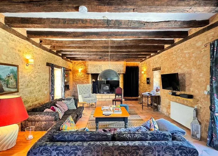 Holiday home Manoir Le Conte Cenac-et-Saint-Julien