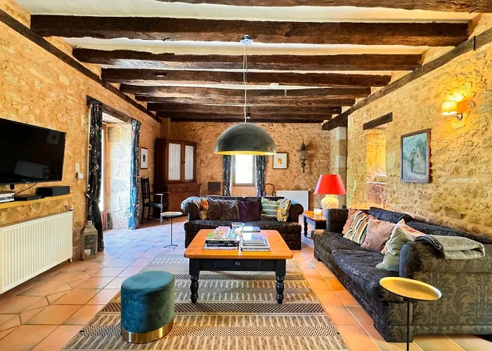 Holiday home Manoir Le Conte Cenac-et-Saint-Julien